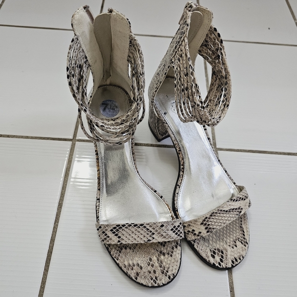 Alba - Picture 8 of 9